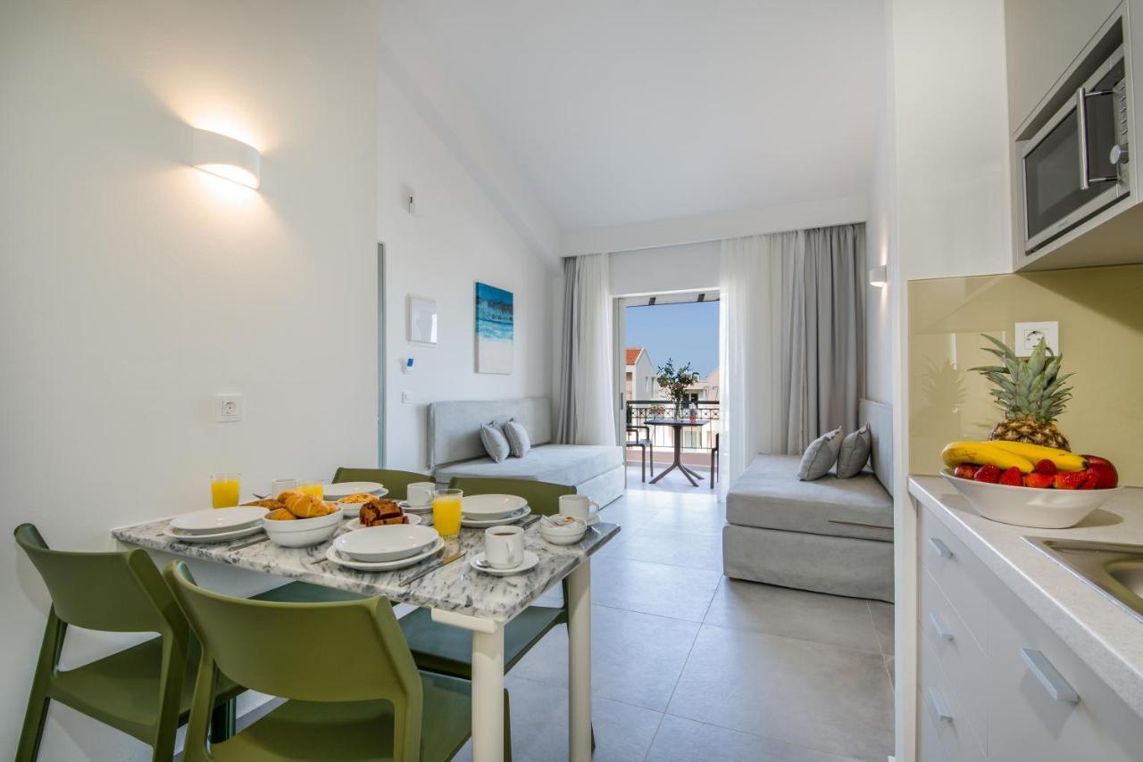 Lotus Hotel Apartments Kato Daratso Exteriér fotografie